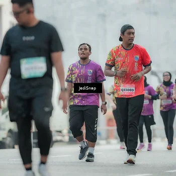 Runner Photo 5905869