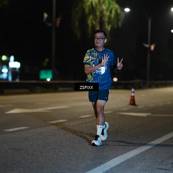 Runner Photo 5905871