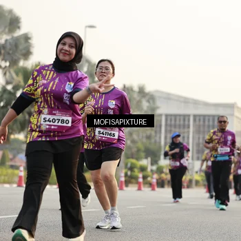 Runner Photo 5905875