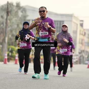 Runner Photo 5905877