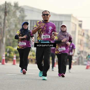 Runner Photo 5905890