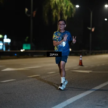 Runner Photo 5905893