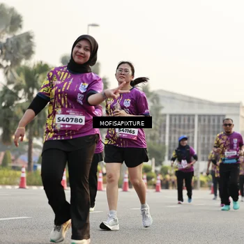 Runner Photo 5905901