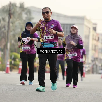 Runner Photo 5905921