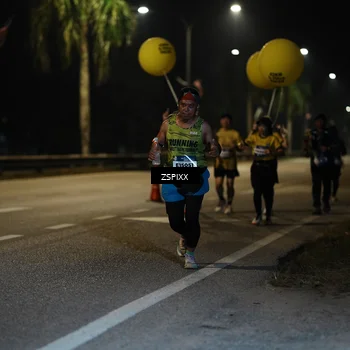 Runner Photo 5905929