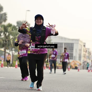 Runner Photo 5905942
