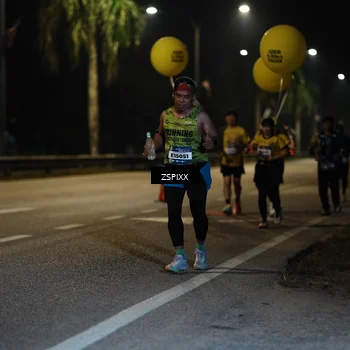 Runner Photo 5905950
