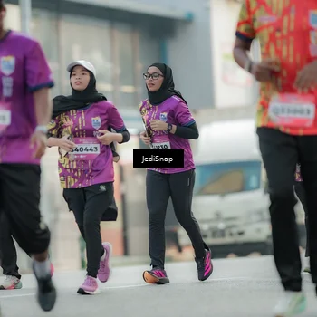 Runner Photo 5905955