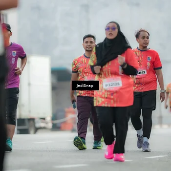 Runner Photo 5905987
