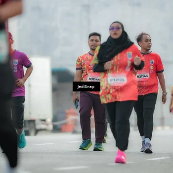 Runner Photo 5905990
