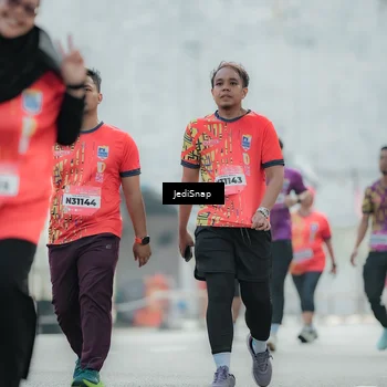Runner Photo 5906000