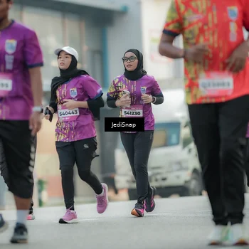 Runner Photo 5906008