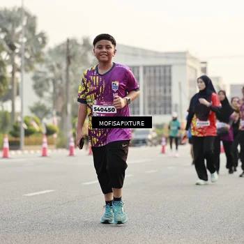 Runner Photo 5906025