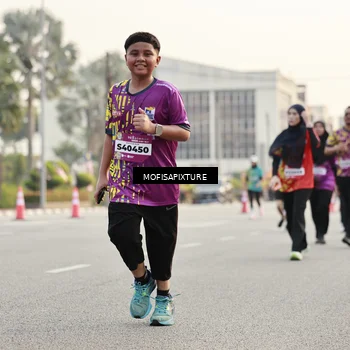 Runner Photo 5906038