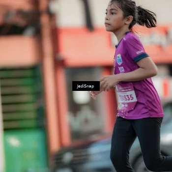 Runner Photo 5906043