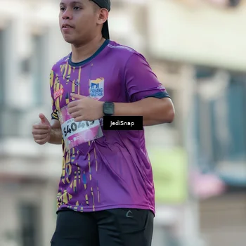 Runner Photo 5906071