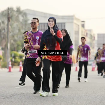 Runner Photo 5906094