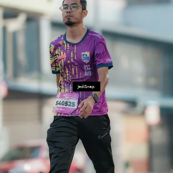 Runner Photo 5906113