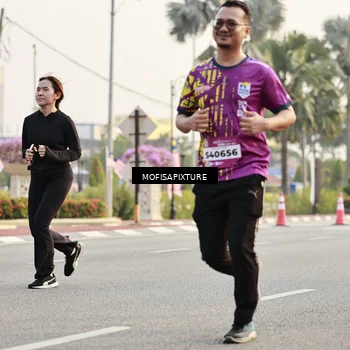 Runner Photo 5906122