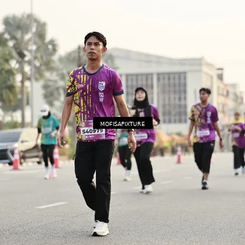 Runner Photo 5906155