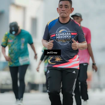 Runner Photo 5906159