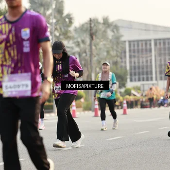 Runner Photo 5906186