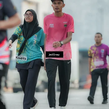Runner Photo 5906189