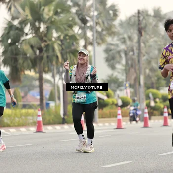 Runner Photo 5906211