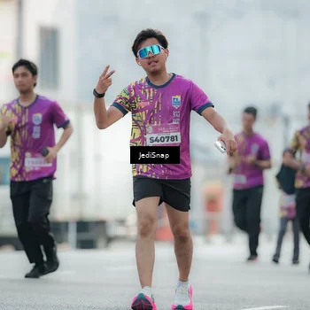 Runner Photo 5906225