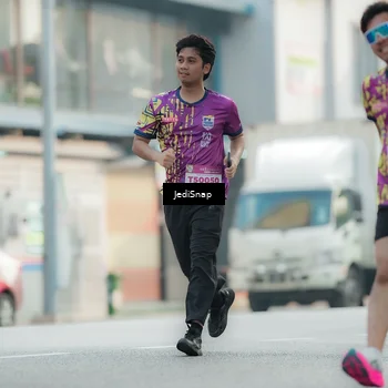 Runner Photo 5906236
