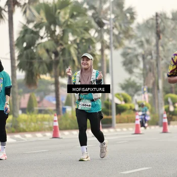 Runner Photo 5906240