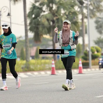 Runner Photo 5906245