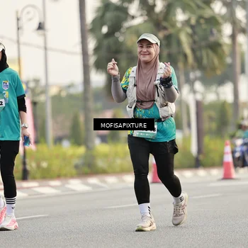 Runner Photo 5906299