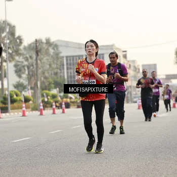 Runner Photo 5906327