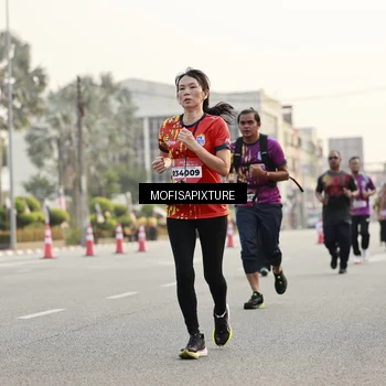 Runner Photo 5906330