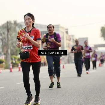 Runner Photo 5906333