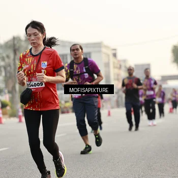 Runner Photo 5906337