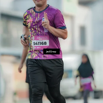 Runner Photo 5906348