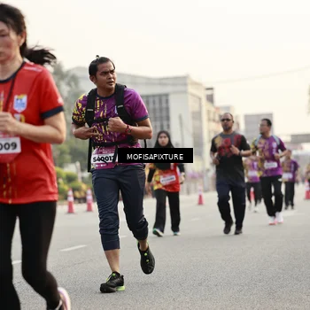 Runner Photo 5906353