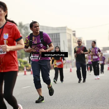 Runner Photo 5906369