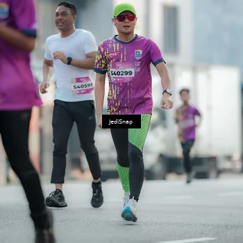 Runner Photo 5906387