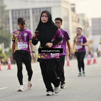 Runner Photo 5906549