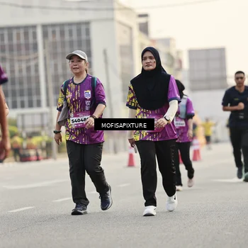 Runner Photo 5906595