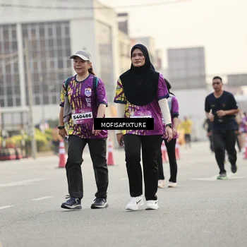 Runner Photo 5906601
