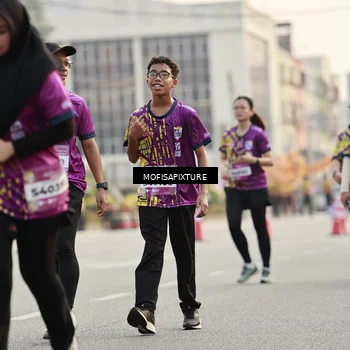 Runner Photo 5906611