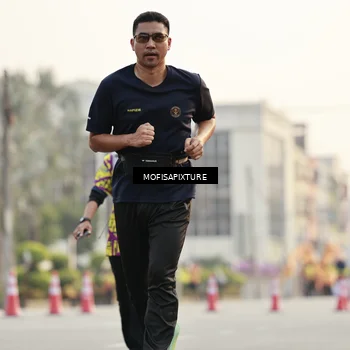 Runner Photo 5906649