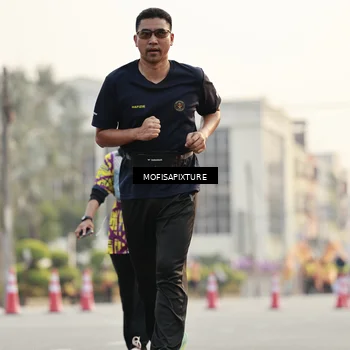 Runner Photo 5906674