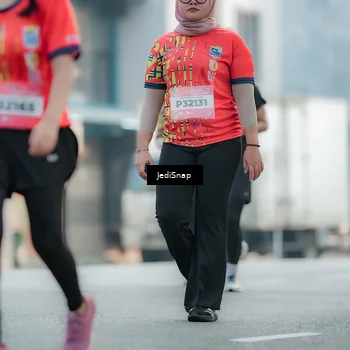 Runner Photo 5906687