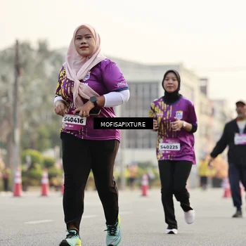 Runner Photo 5906715