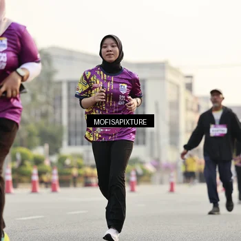 Runner Photo 5906719